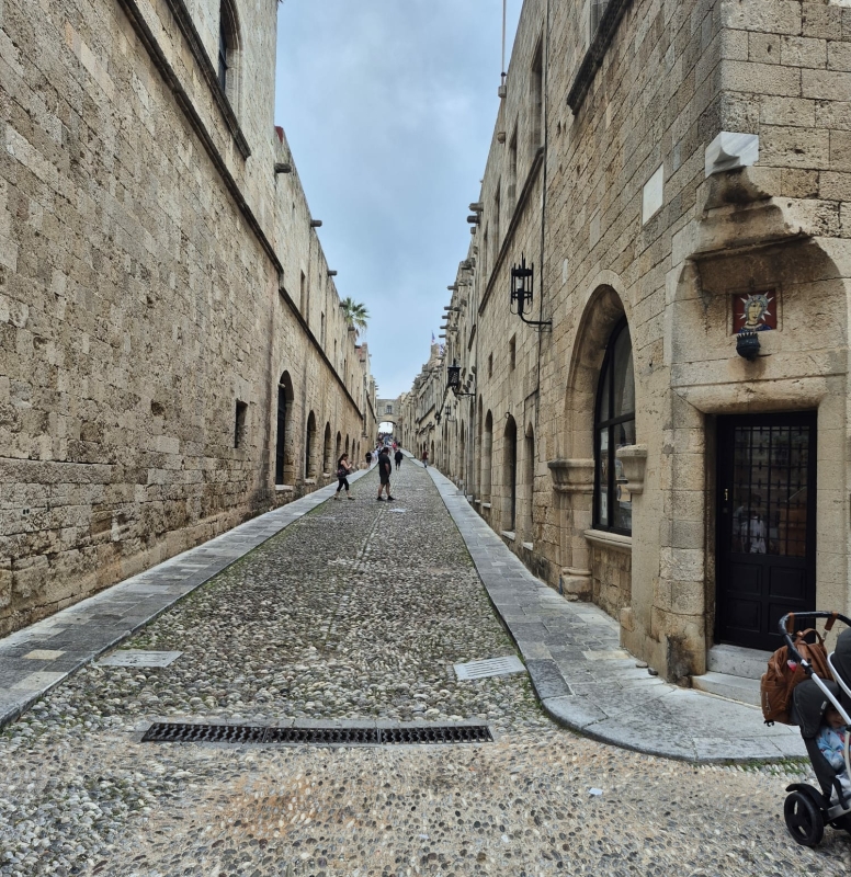 herfstvakantie-bestemming-rhodos-stad-ridderstraat