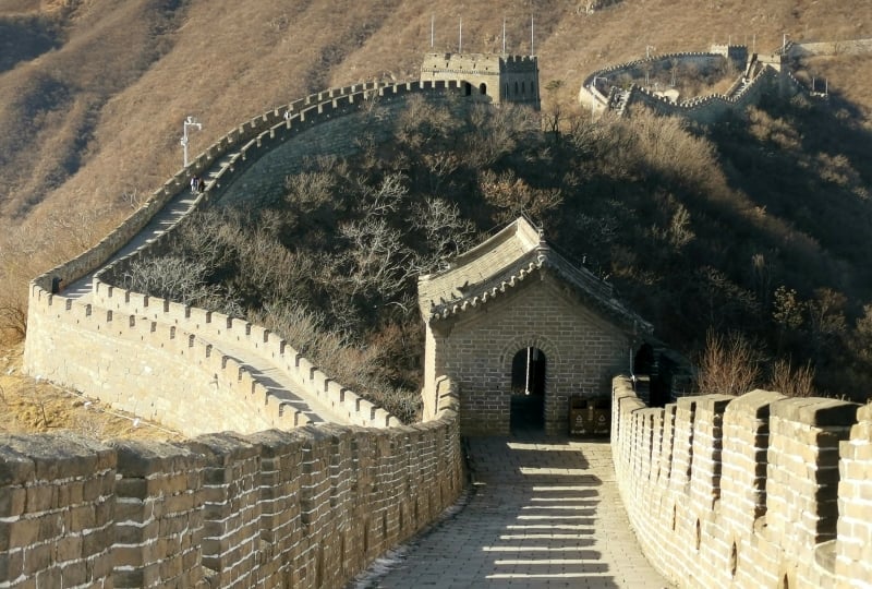 hoe-lang-is-de-chinese-muur-de-chinese-muur-azie