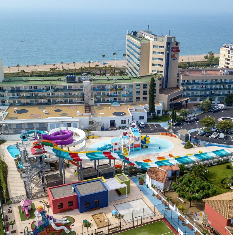 kindvriendelijke-hotels-aan-de-costa-brava-golden-taurus-aquapark-resort-pineda-de-mar-1