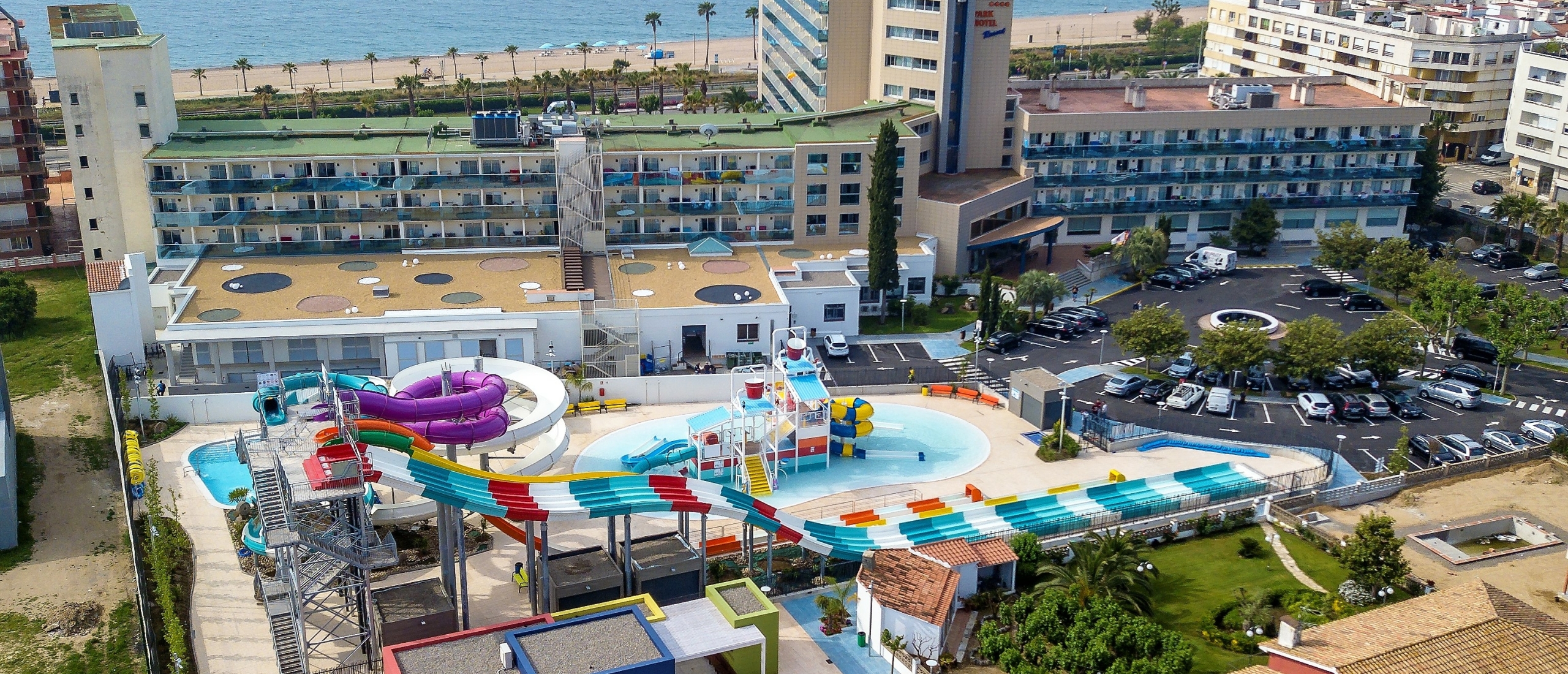 kindvriendelijke-hotels-aan-de-costa-brava-golden-taurus-aquapark-resort-pineda-de-mar