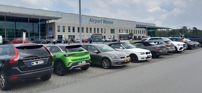 p-terminal-parkeren-airport-weeze-de