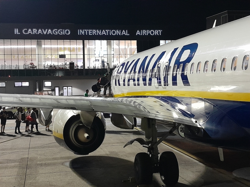 ryanair-toestel-airport-milaan-bergamo-italie
