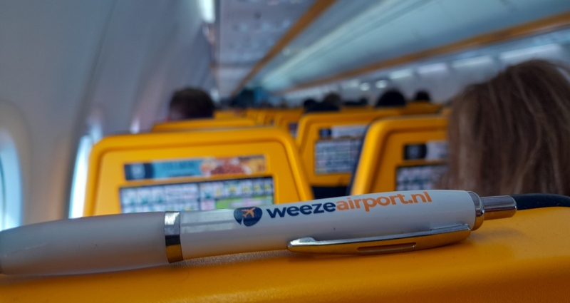 ryanair-vliegtuig-weezeairport-nl-pen