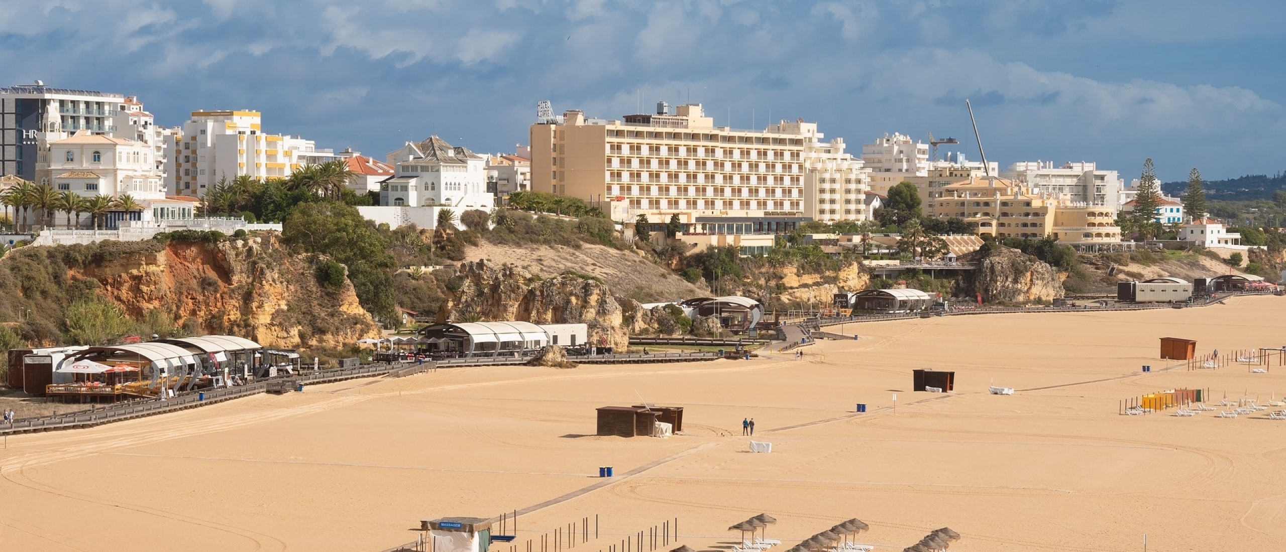 Vakantie Algarve vanaf Airport Weeze - Tips, bezienswaardigheden en beste deals naar de Algarve!