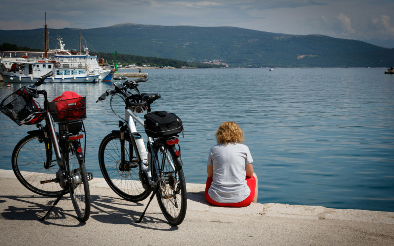 vakantie-eiland-krk-bezienswaardigheden-fietsen-routes