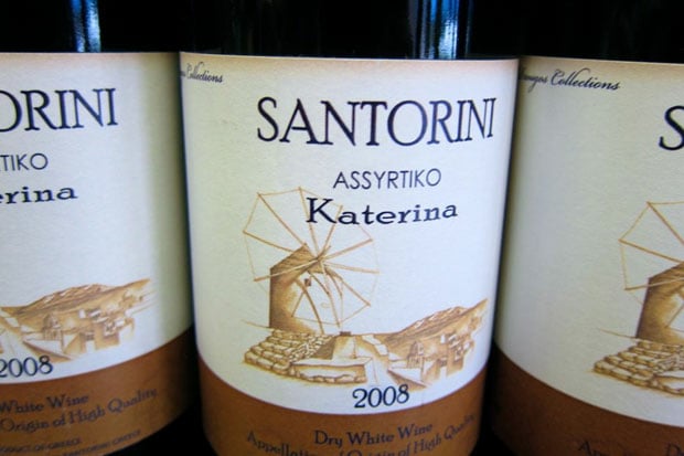 vakantie-mykonos-of-santorini-santori-assyrtiko-wijn