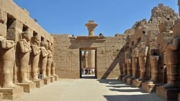 van-weeze-naar-hurghada-luxor-tempel