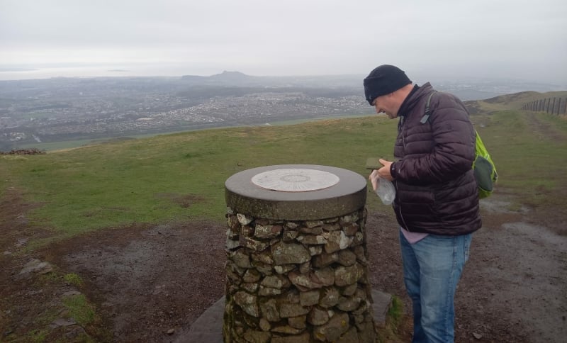 wandelvakantie-voor-beginners-edinburgh-ralph