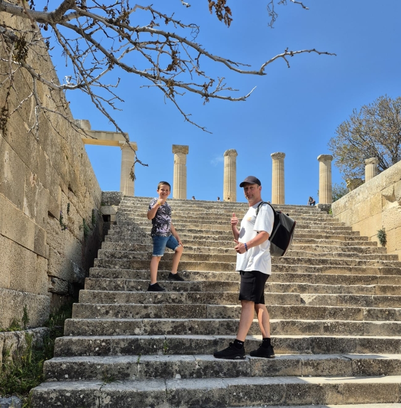 wat-te-doen-op-rhodos-akropolis-lindos