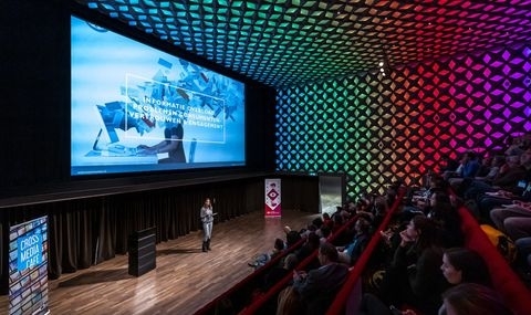 Maartje Blijleven over het geheim van succesvolle communities. (foto: Cross Media Cafe)