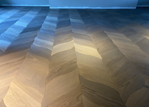 Gelakte vloer met voorbehandeling