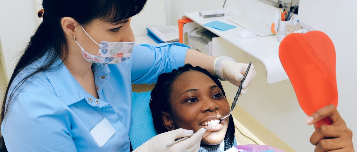 6 Important Reasons to Visit a Dental Hygienist