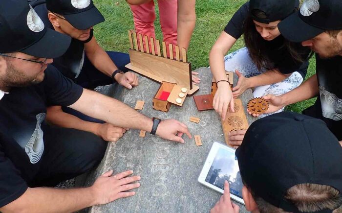 Escape the Maze puzzel materiaal om de code te kraken