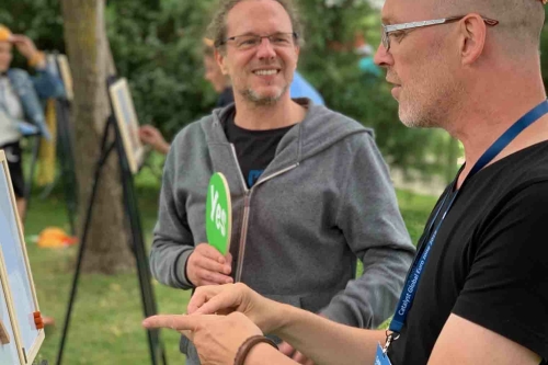 Ibuild Ibuild, teambuilding activiteit waarbij effectieve communicatie centraal staat