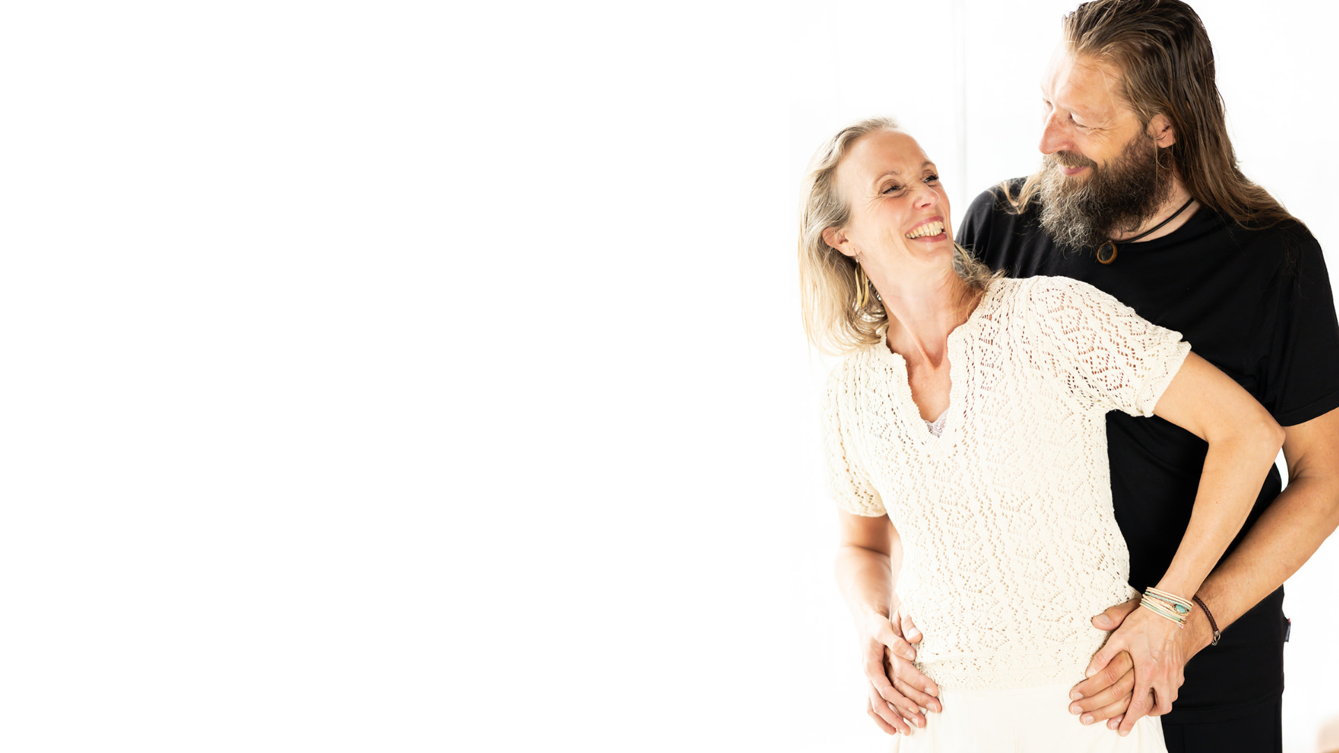 Opleiding Somatisch Soul Coach - Trauma werk - Hypnotherapie - Ademwerk - Innerlijk kind werk - Schaduwwerk - Trauma release