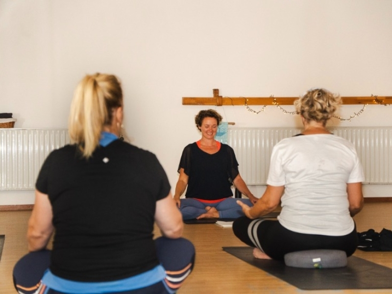 Kleermakerszit yoga retreat dag in Drenthe Yoga Retreat Dag in Drenthe kleine groepen