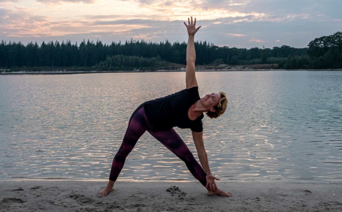 Yoga in de natuur voor verbinding met jezelf