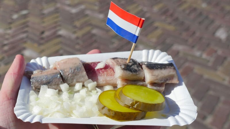 Typical Dutch: eating haring