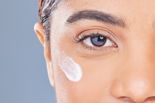 Eye peeling Zayn Skincare