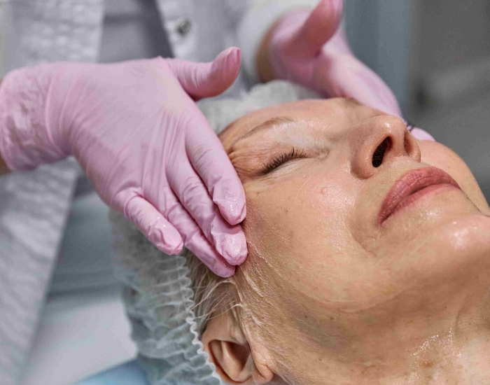 Hydra Facial Glow Peeling