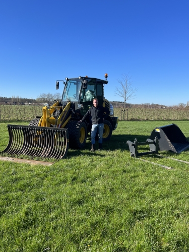 Grond zeven met de shovel