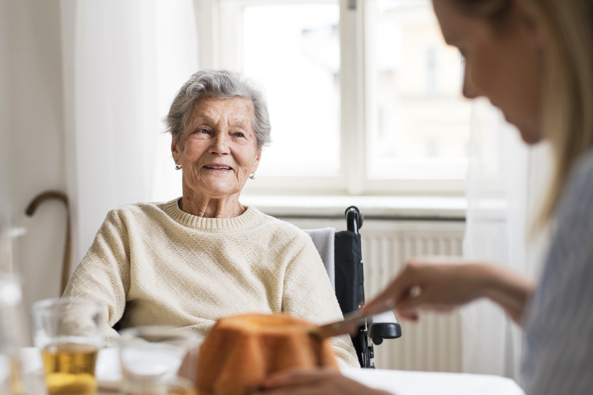 Hulpmiddelen voor ouderen eten en drinken