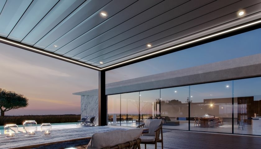 een-pergola-lamellendak-van-zsm-zonwering-zorgt-voor-natuurlijke-ventilatie