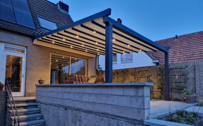 pergola-zonwering-actie-regendak-zsm-zonwering-1 pergola-zonwering-actie-regendak-zsm-zonwering-1