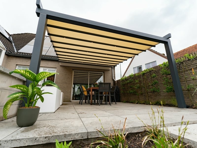 pergola-zonwering-schuin-inspiratie-foto-zsm-zonwering/gorinchem