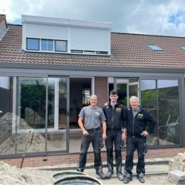 personeel-uitlichting-25-jaar-zsm-zonwering