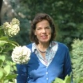 marion van heuven ervaring tuinonderhoud foto van marion van heuven bij haar ervaring met tuinonderhoud door Buiten Zorg