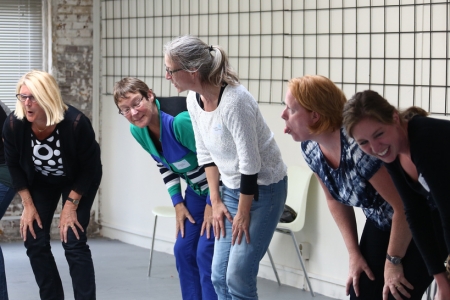 Teamtraining DramaOnline Leerkrachten tijdens training drama