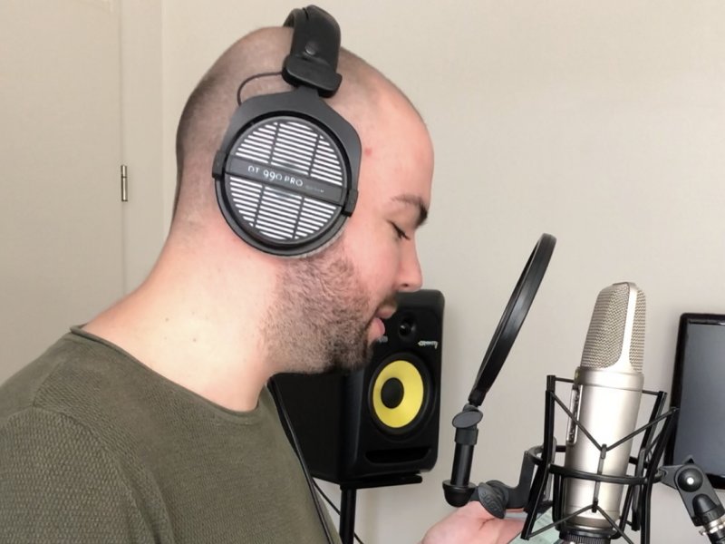 Leren hoe je je eigen vocalen kan opnemen voor je eigen track? Leren hoe je je eigen vocalen kan opnemen voor je eigen track?