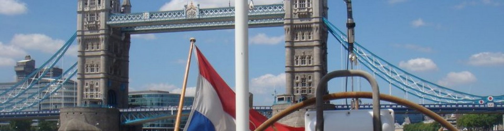 Zeezeilvakantie naar Londen afmeren in centrum Konden