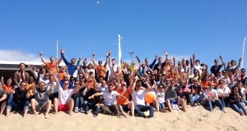 Bedrijfsuitje op het strand. Wat is er leuker dan een bedrijfsuitje op het strand te houden, Wij komen voor ieder uitje vanaf 20 personen naar ieder strand langs de Nederlandse kust
