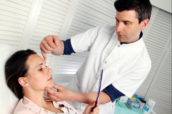 fillers den haag liquid facelift Fillers Den Haag, lippen opvullen Den Haag, fillers in lip, volle lippen den haag, botox lippen den haag, lipvergroting den haag, wangen opvullen, hyaluronzuur, neus lippen plooi opvullen marionetlijnen opvullen filler donkere kringen onder ogen wallen traangootjes