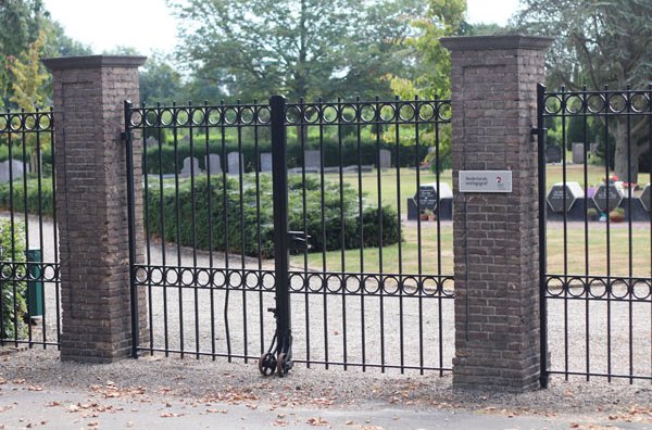Grafstenen algemene begraafplaats Wemeldinge Grafstenen algemene begraafplaats Wemeldinge