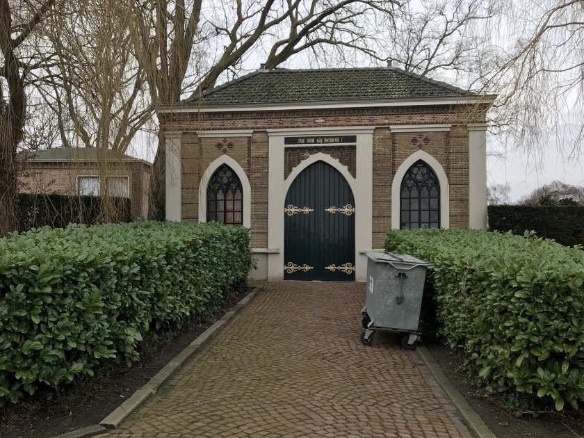 Grafstenen begraafplaats begraafplaats Heerjansdam Grafstenen, goedkoop, budget, algemeen graf, begraafplaats begraafplaats Heerjansdam