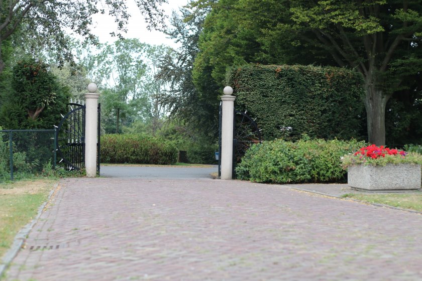 Grafstenen algemene begraafplaats Yerseke Goedkope grafsteen Yerseke algemene begraafplaats laten plaatsen, goedkoop, budget, voordelig