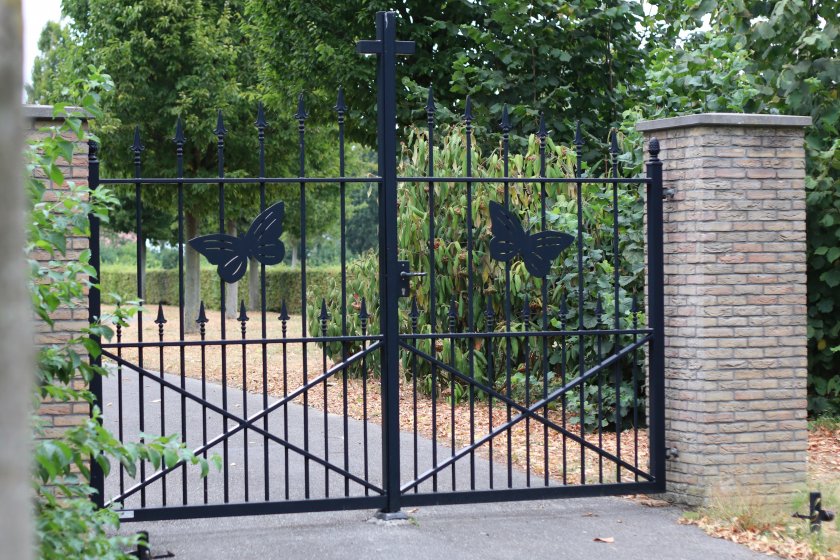 Grafstenen algemene begraafplaats Bruinisse Goedkope grafsteen Yerseke algemene begraafplaats laten plaatsen, goedkoop, budget, voordelig