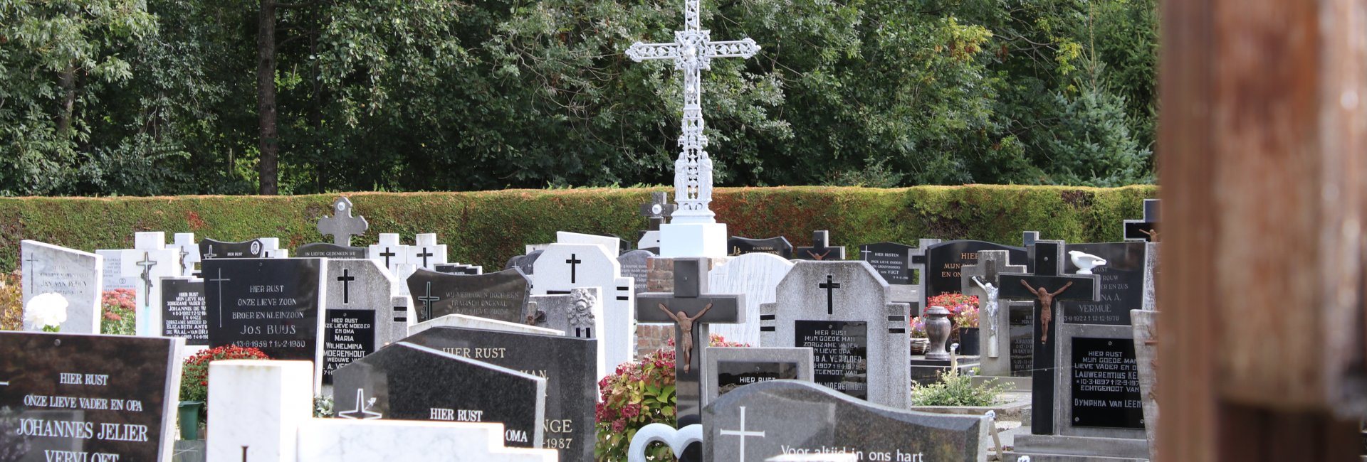 Rooms-Katholieke begraafplaats in Achthuizen