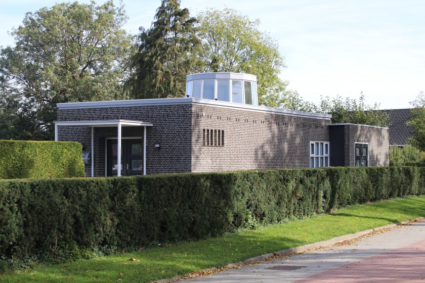 Grafstenen algemene begraafplaats Mijnsheerenland Grafstenen, goedkoop, budget, algemeen graf, algemene begraafplaats Mijnsheerenland