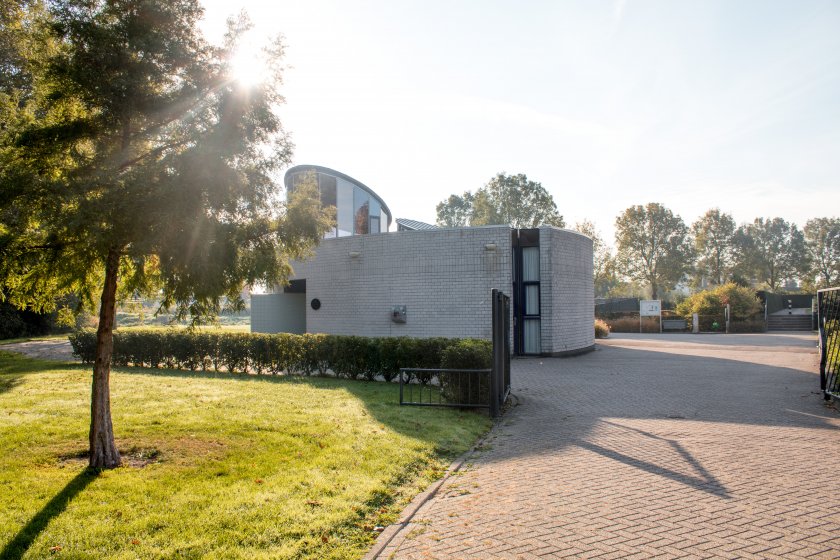 Grafstenen begraafplaats De Essenhof Puttershoek Grafstenen, goedkoop, budget, algemeen graf, begraafplaats De Essenhof Puttershoek