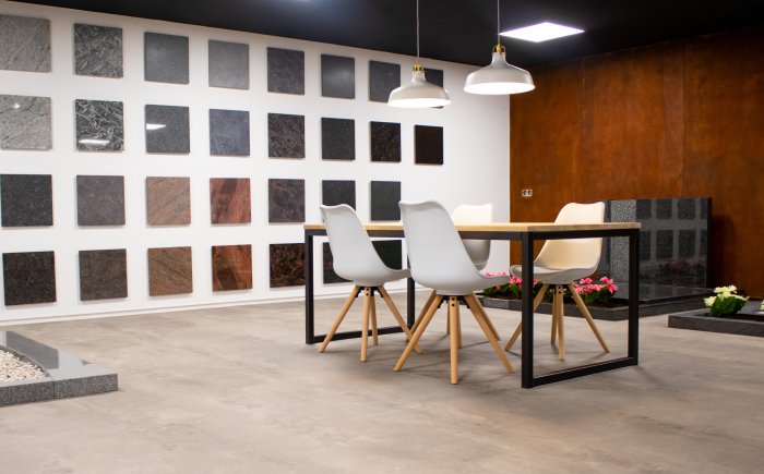 Kaarsvet op grafsteen Kaarsvet op grafsteen