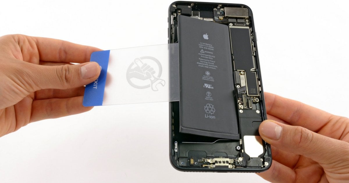 Ondergedompeld Londen Regenboog iPhone 7 Plus batterij vervangen € 49,- Origineel en direct klaar