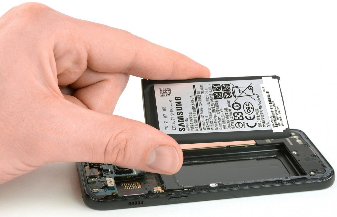 Samsung galaxy A3 batterij vervangen Samsung galaxy A3 batterij vervangen