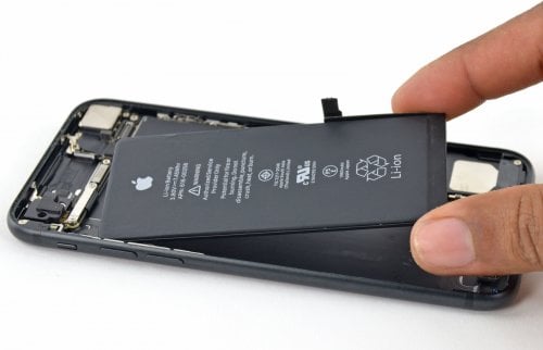 Betrouwbaar Leeuw Lodge iPhone 6S batterij vervangen € 49,- bij GSM Eindhoven direct klaar.