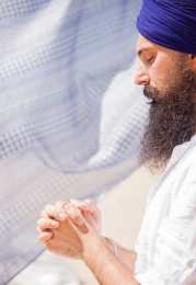 jasper-spiritueel-zakelijk-groei guru gian kundalini yoga expert leraar coach opleiding coaching workshops meditatie spiritueel spiritualiteit persoonlijke zakelijke groei zelfliefde