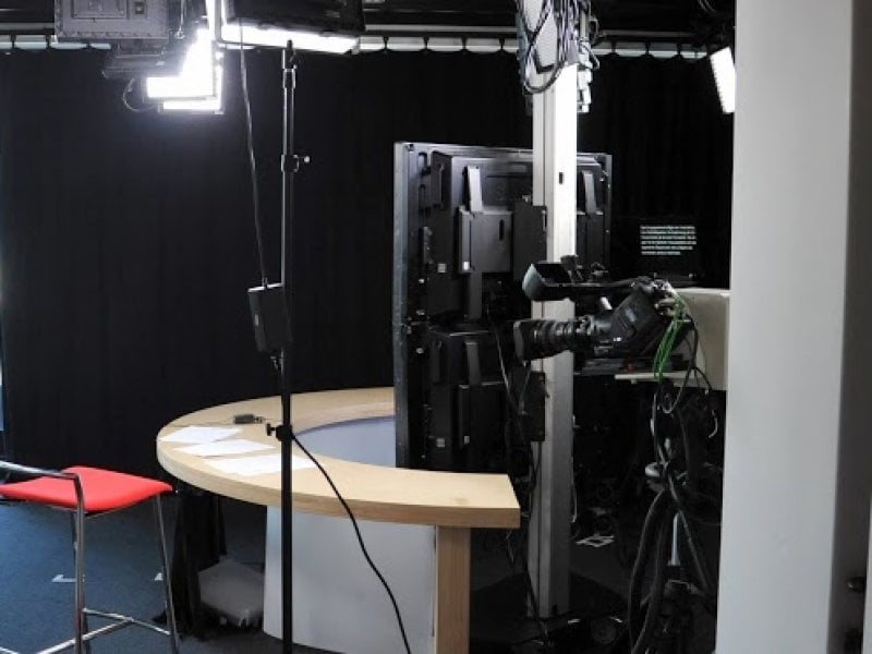 Consultancy building television studio by Headline