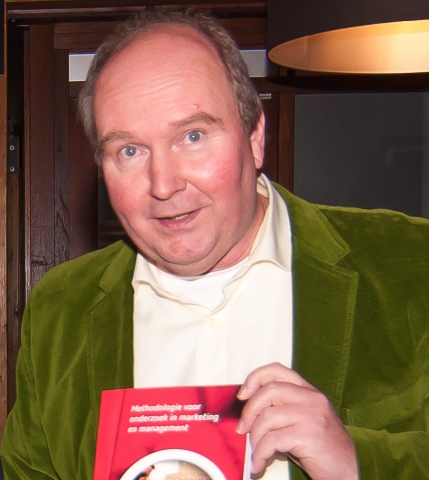 Nakijken van je onderzoeksverslag Je onderzoeksverslag laten nakijken